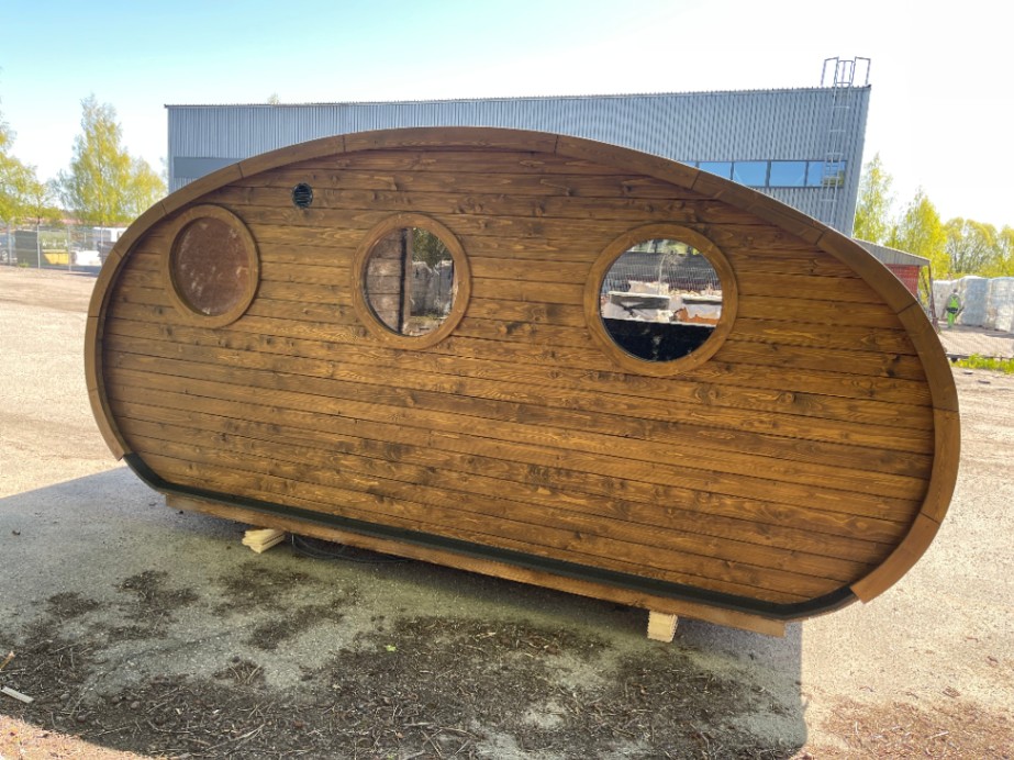 Sauna with hot tub - Hobbit house