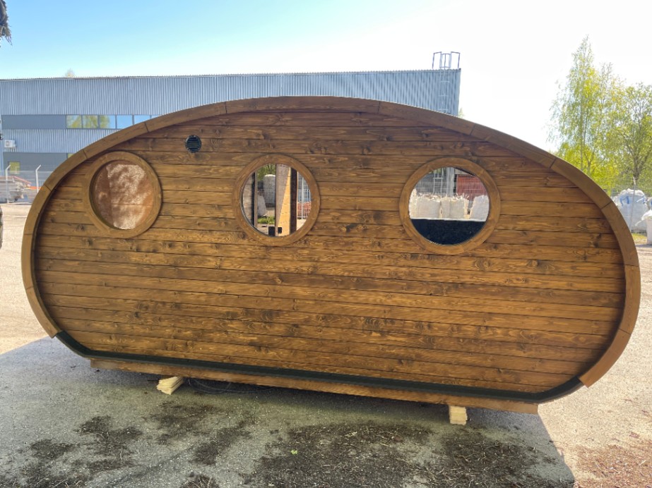 Sauna with hot tub - Hobbit house