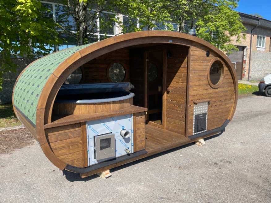 Sauna with hot tub - Hobbit house