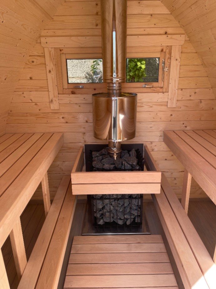Barrel sauna