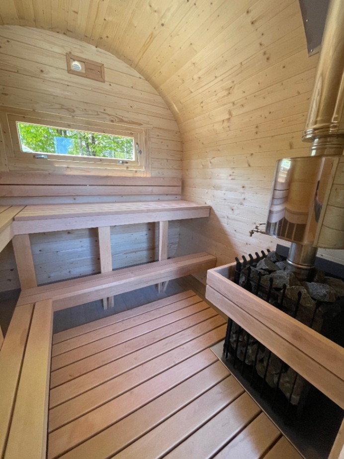 Barrel sauna