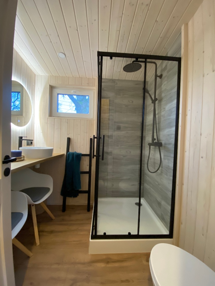 Vissezonas siltināta moduļu māja