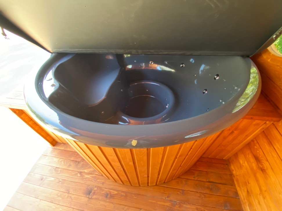 Sauna with hot tub - Hobbit house